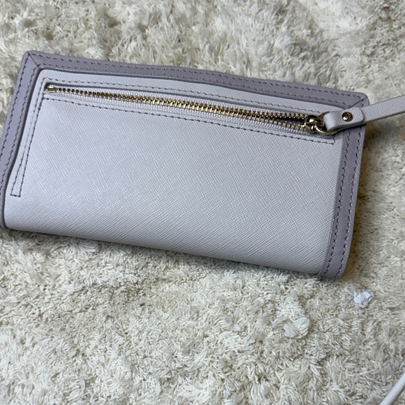 NWOT Kate Spade Light Gray Wallet with Bow Detail - Picture 6 of 8